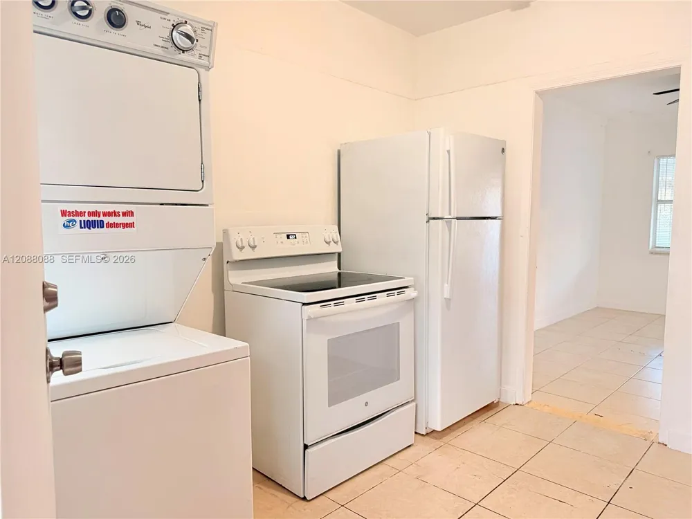 2410 NW 34th St #2 Miami, FL 33142