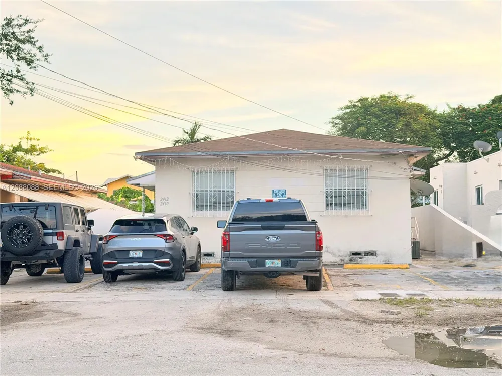 2410 NW 34th St #2 Miami, FL 33142
