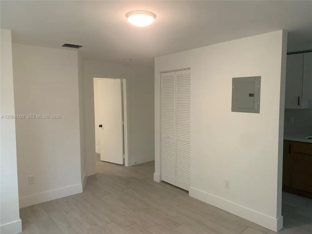 1218 Salzedo St #6 Coral Gables, FL 33134
