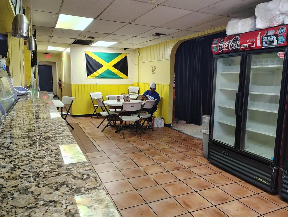 W Oakland Park Boulevard #5552 Lauderhill, FL 