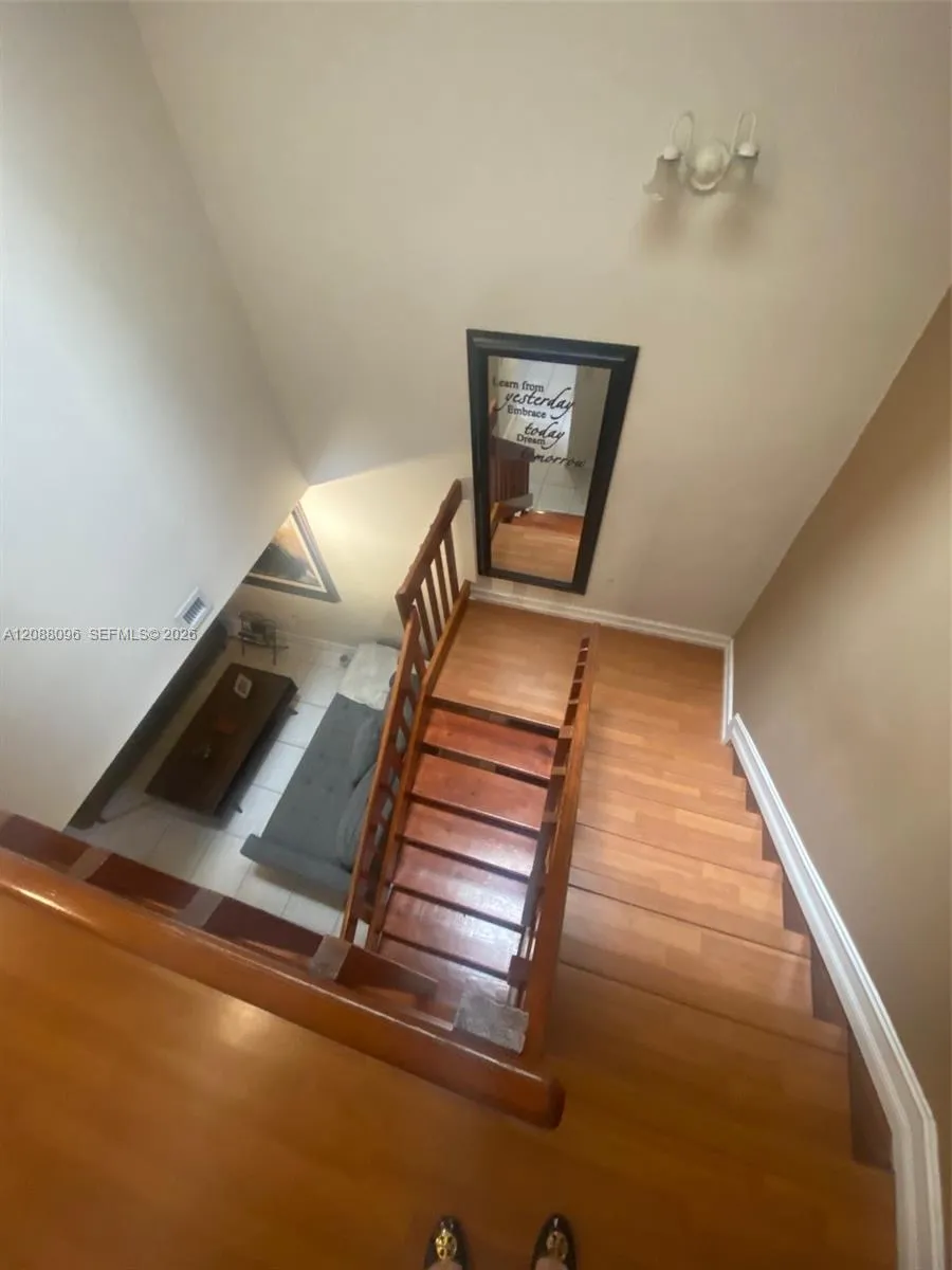 11800 SW 80th St #114 Miami, FL 33183