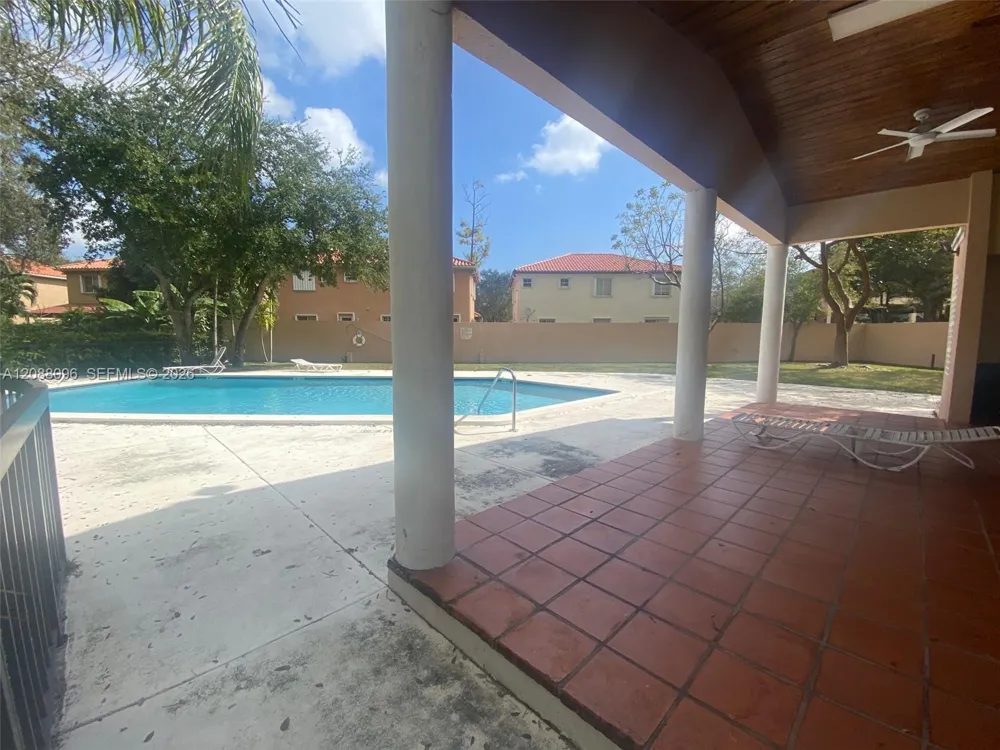 11800 SW 80th St #114 Miami, FL 33183