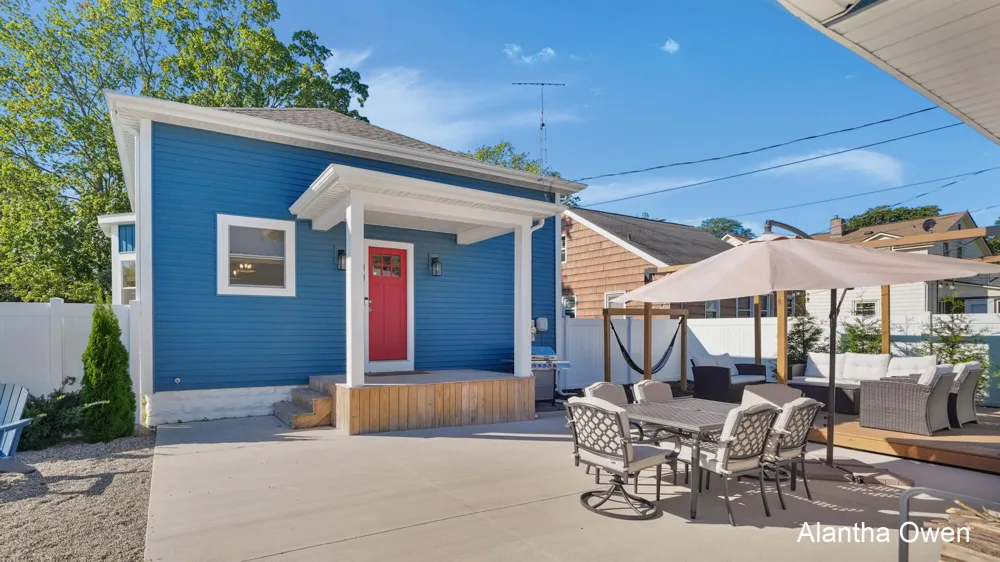 2200 Miner Avenue Muskegon, MI 49441