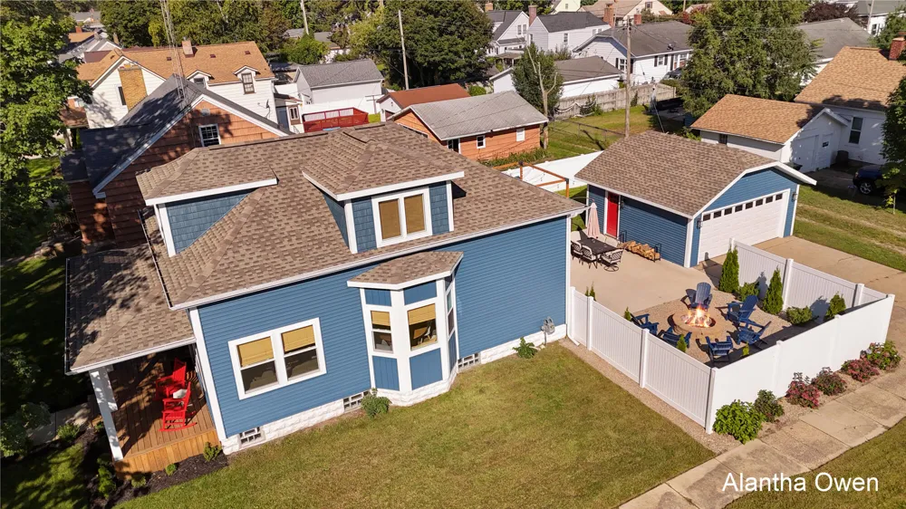 2200 Miner Avenue Muskegon, MI 49441