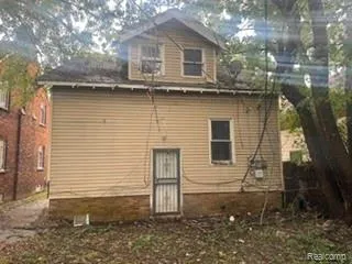 13639 Saratoga Street Detroit City, MI 48205