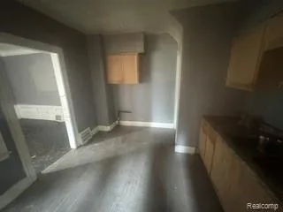 13639 Saratoga Street Detroit City, MI 48205