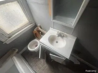 13639 Saratoga Street Detroit City, MI 48205