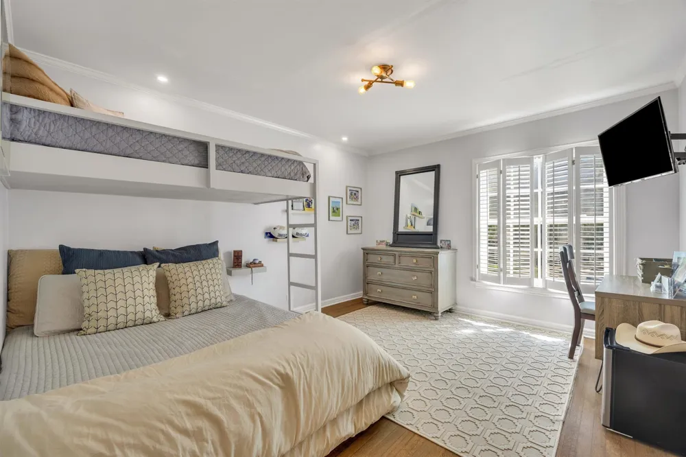 4308 Mcfarlin Boulevard University Park, TX 75205