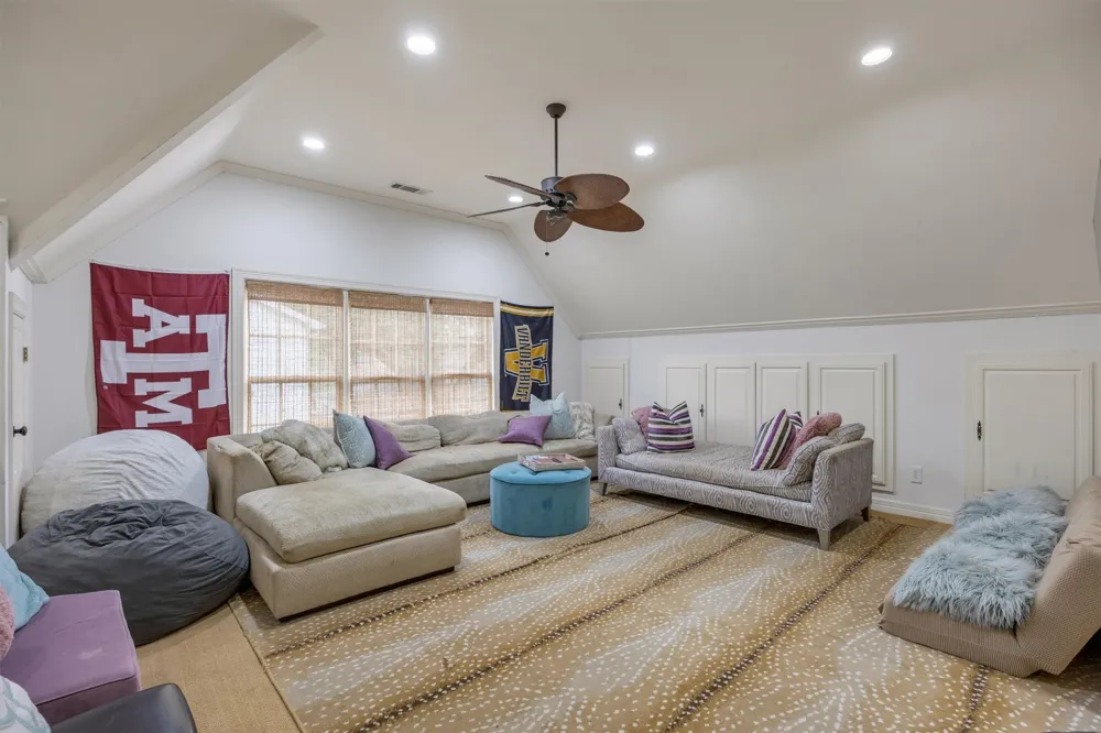4308 Mcfarlin Boulevard University Park, TX 75205