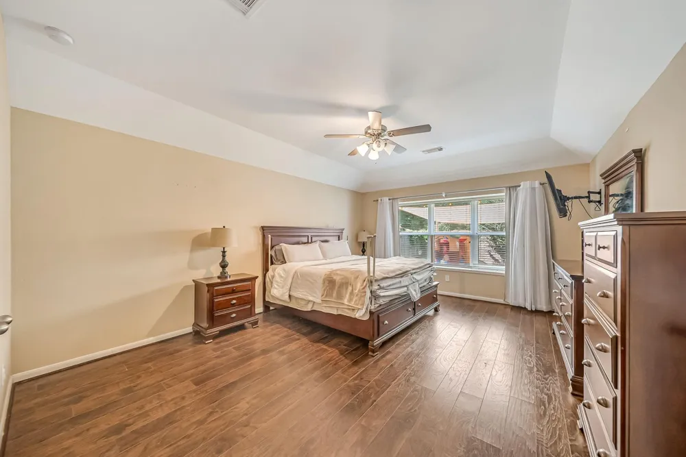 14043 Albany Springs Lane Houston, TX 77044