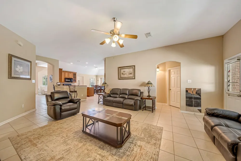 14043 Albany Springs Lane Houston, TX 77044