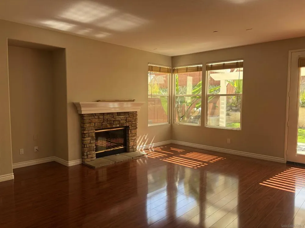 17136 Patina St San Diego, CA 92127