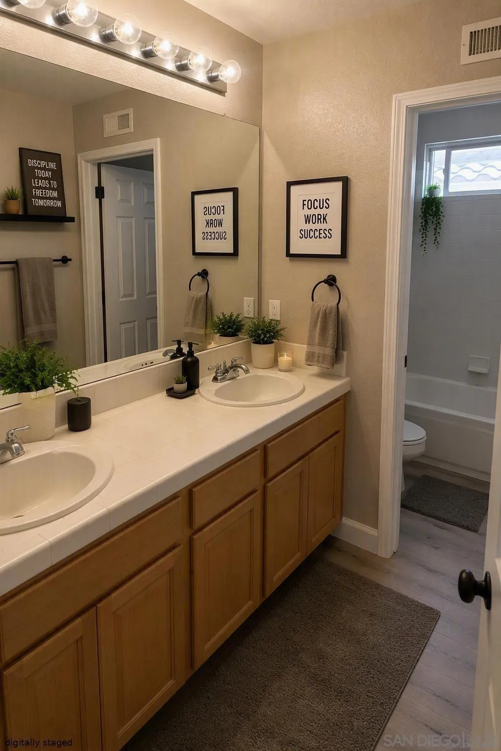 17136 Patina St San Diego, CA 92127