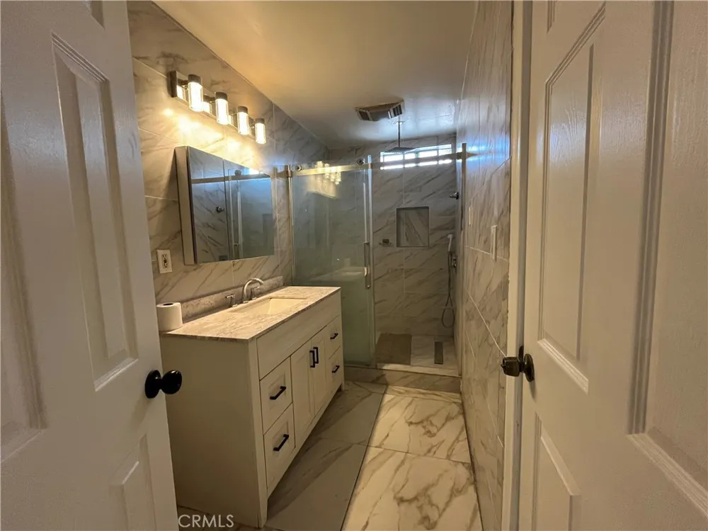 9850 Giovane El Monte, CA 91733