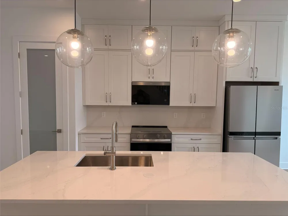 9148 SINATRA LANE Orlando, FL 32827