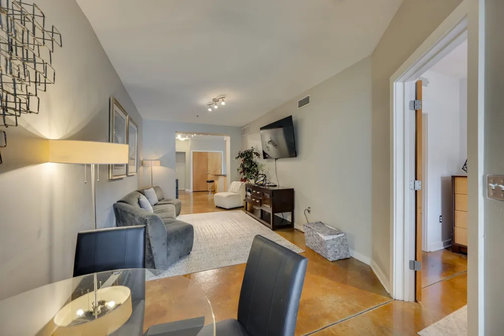 1803 Broadway #127 Nashville, TN 37203