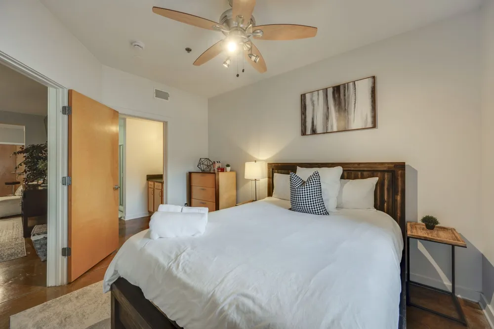 1803 Broadway #127 Nashville, TN 37203