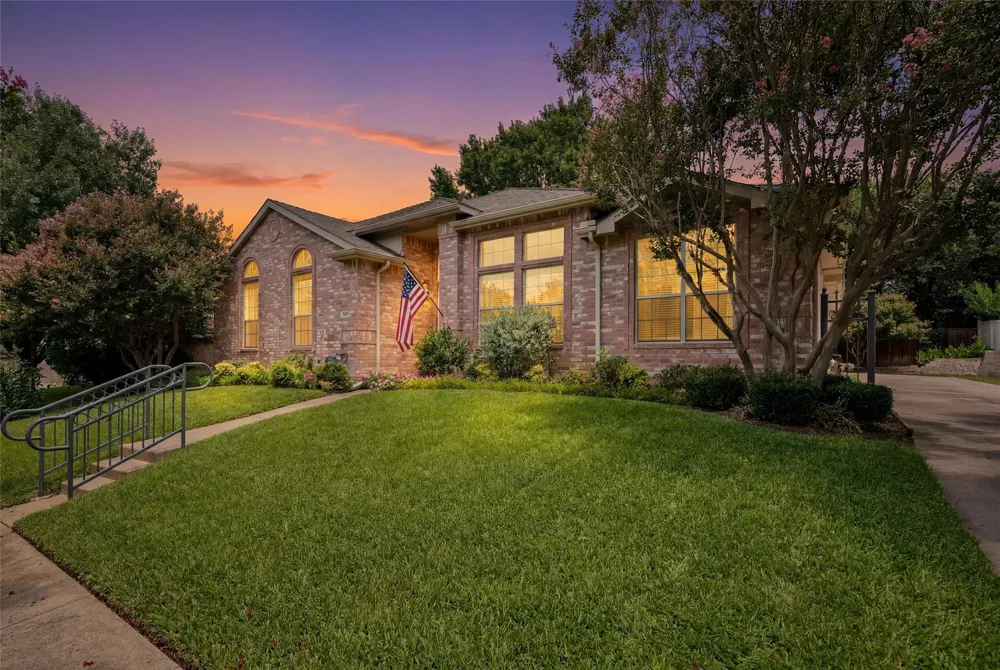 2608 Rochelle Drive McKinney, TX 75070