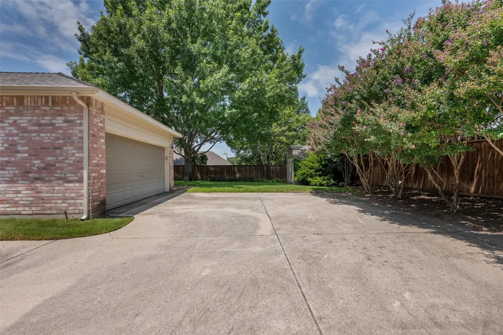 2608 Rochelle Drive McKinney, TX 75070