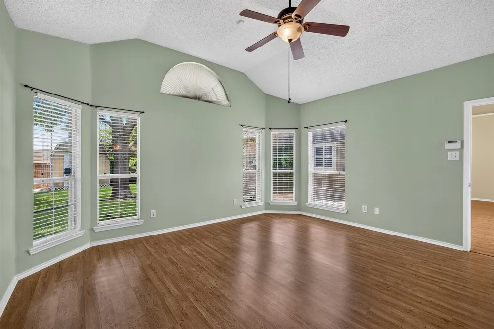 2608 Rochelle Drive McKinney, TX 75070