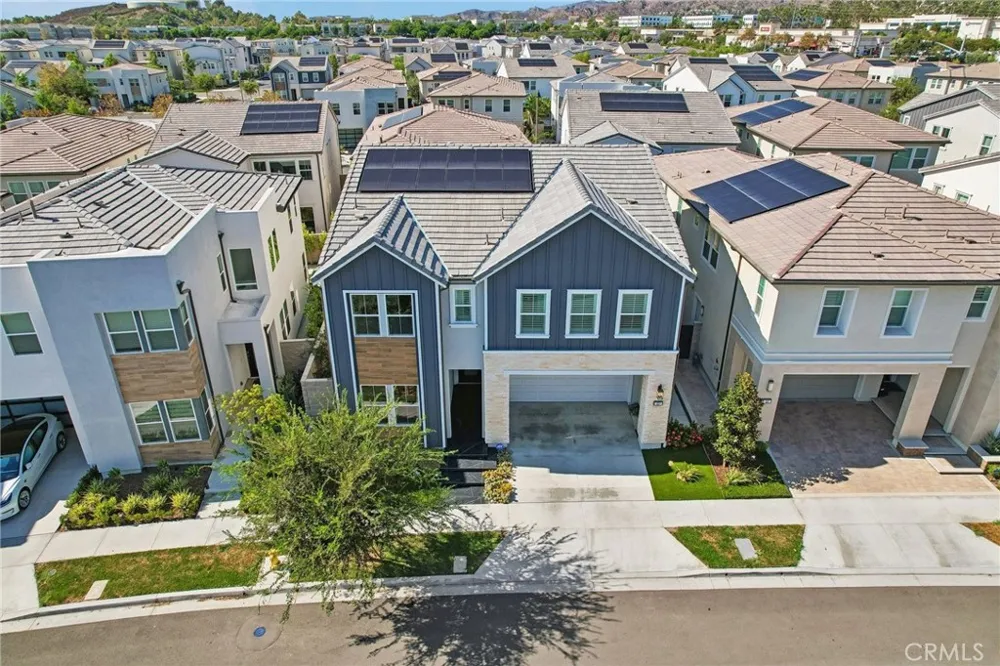 151 Mulberry Lake Forest, CA 92630