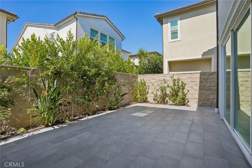 151 Mulberry Lake Forest, CA 92630