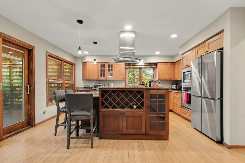 24526 Picara Drive Novi, MI 48374
