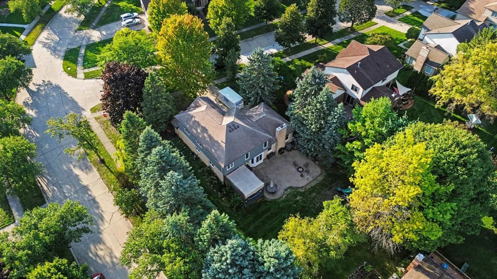 24526 Picara Drive Novi, MI 48374