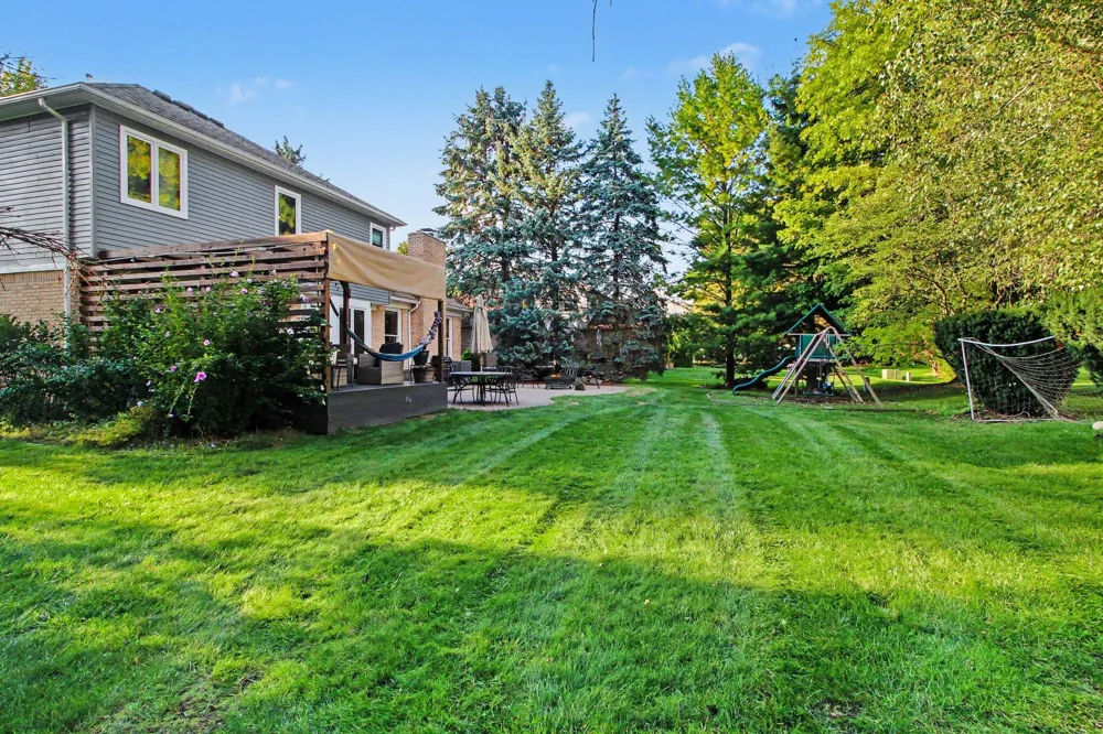 24526 Picara Drive Novi, MI 48374