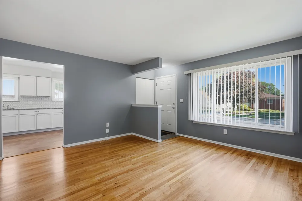 17243 Horger Avenue Allen Park City, MI 48101