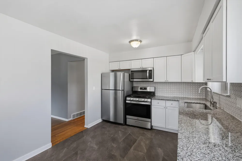 17243 Horger Avenue Allen Park City, MI 48101