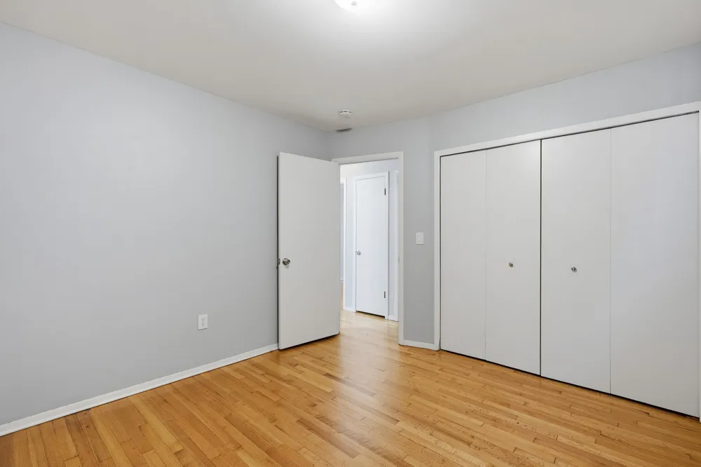 17243 Horger Avenue Allen Park City, MI 48101