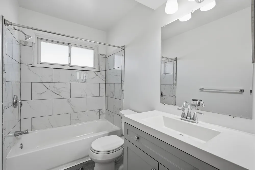 17243 Horger Avenue Allen Park City, MI 48101