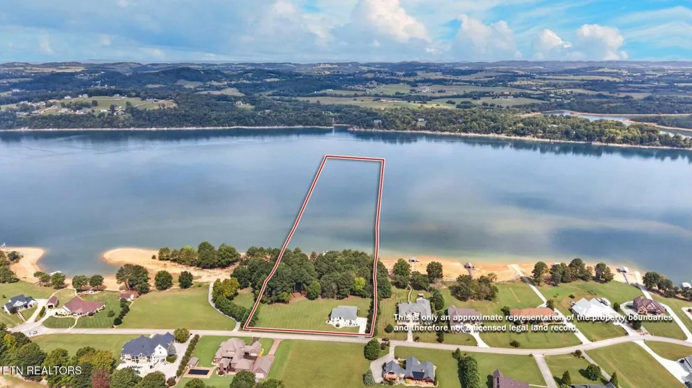 2460 Wild Pear Tr Dandridge, TN 37725