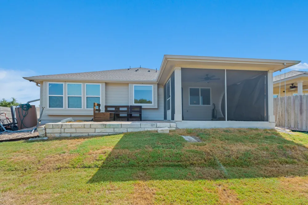 16301 Fetching Avenue Manor, TX 78653