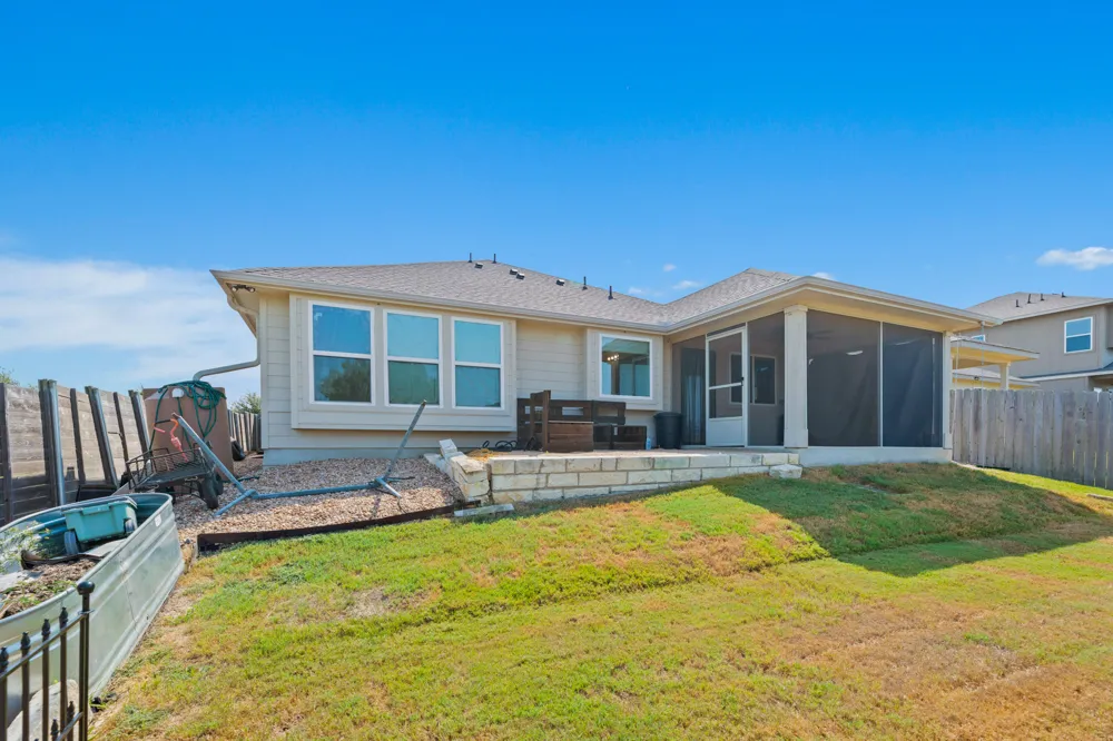 16301 Fetching Avenue Manor, TX 78653