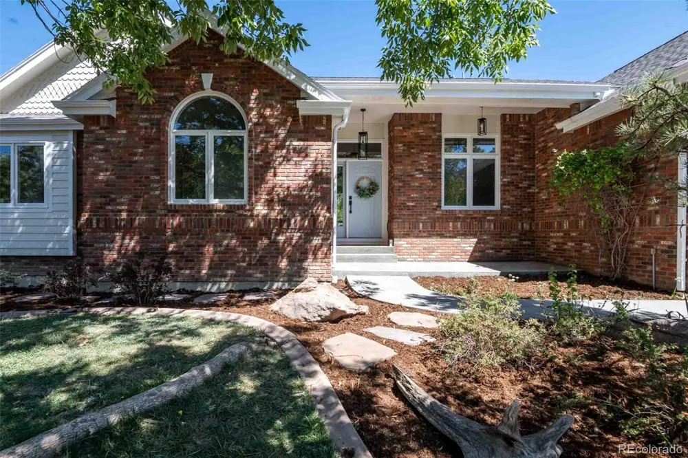636 Cove Court Loveland, CO 80537
