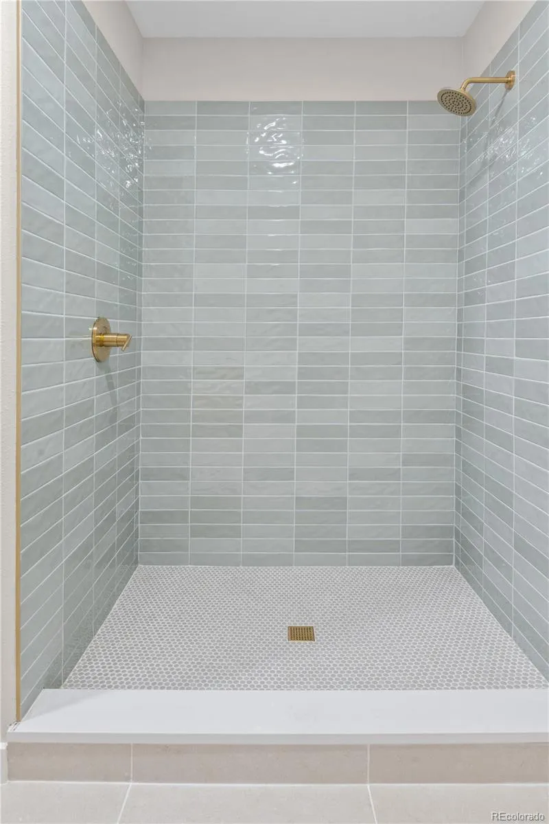 636 Cove Court Loveland, CO 80537