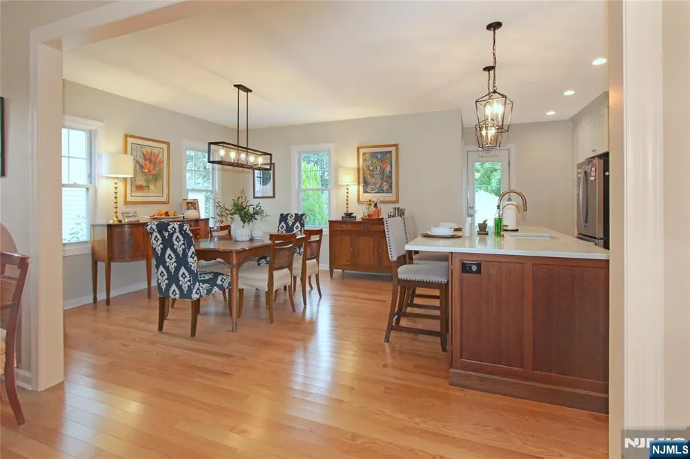 35 Essex Avenue Bloomfield, NJ 07003