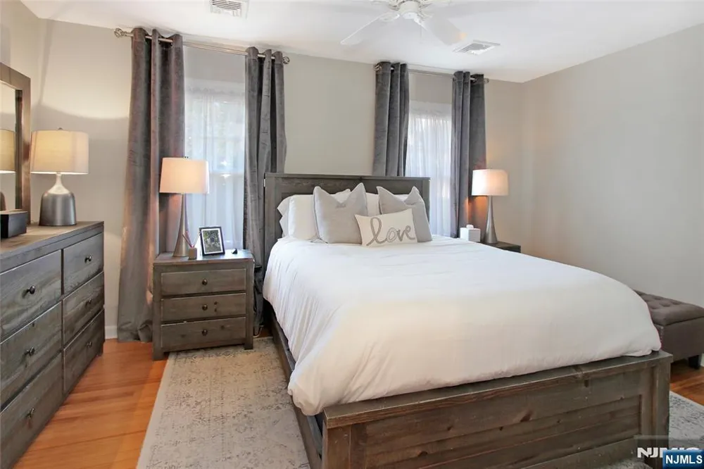 35 Essex Avenue Bloomfield, NJ 07003