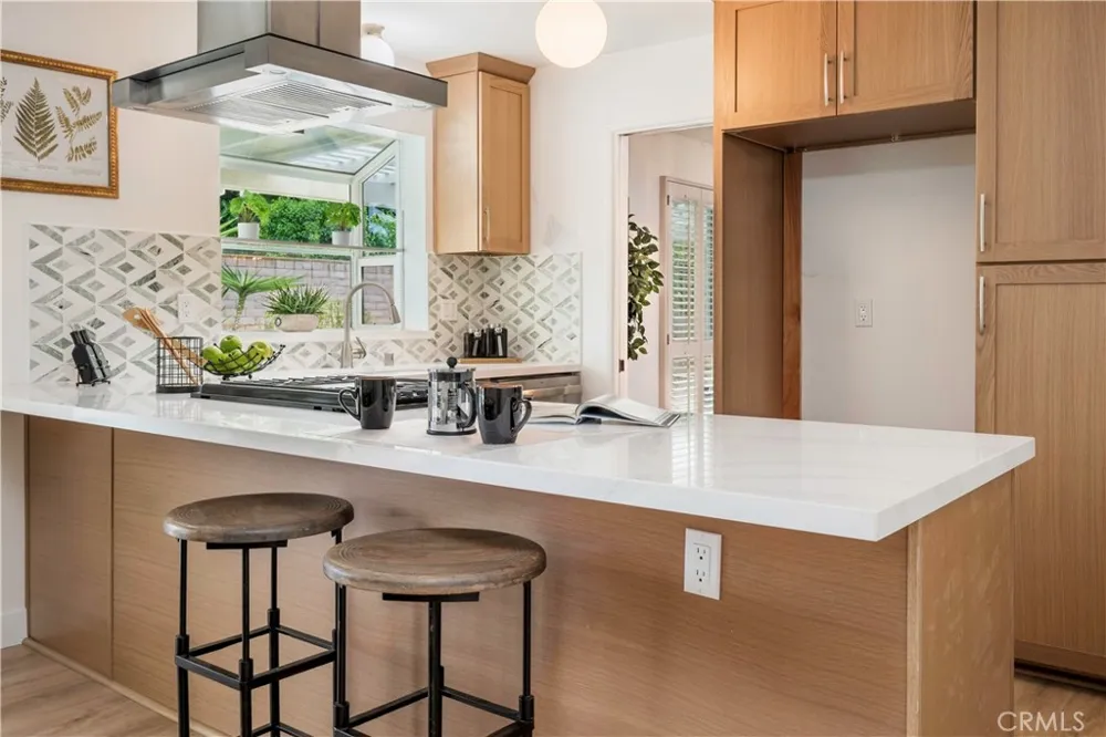 2310 El Baile Hacienda Heights, CA 91745