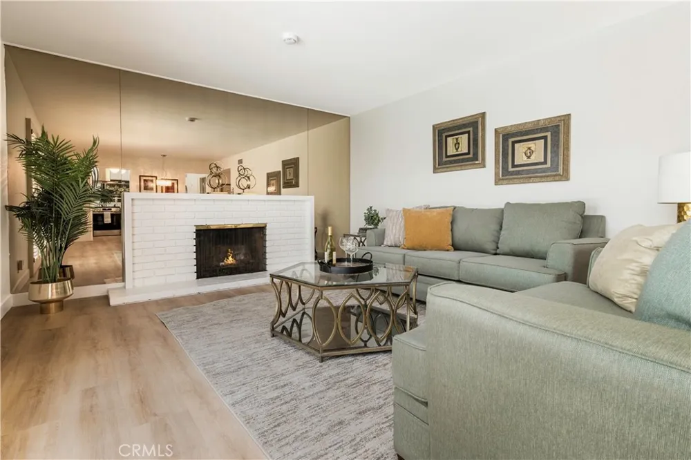 2310 El Baile Hacienda Heights, CA 91745