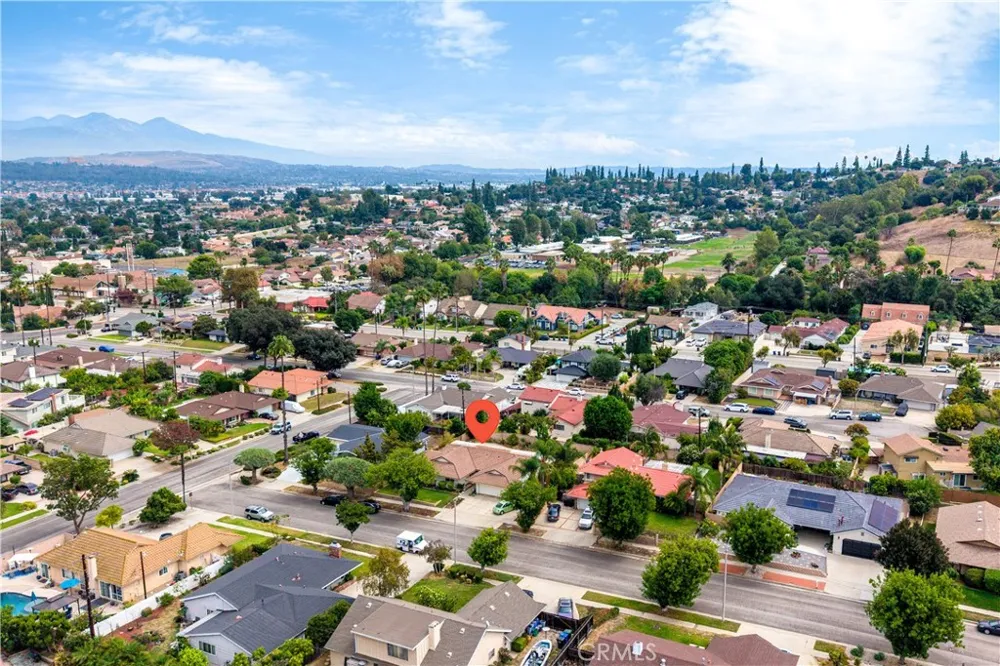 2310 El Baile Hacienda Heights, CA 91745