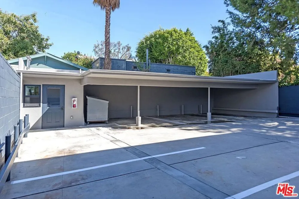 1964 Vista Del Mar Street Los Angeles, CA 90068