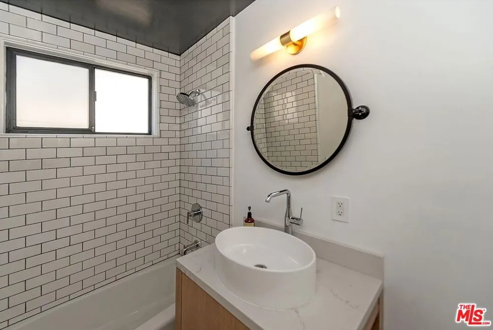 1964 Vista Del Mar Street Los Angeles, CA 90068