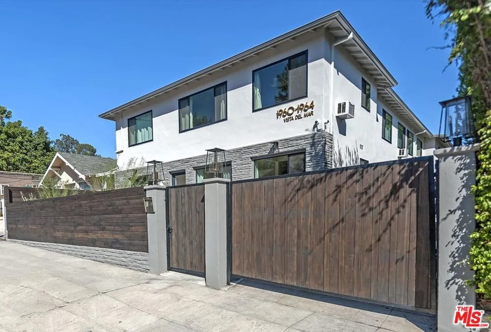 1964 Vista Del Mar Street Los Angeles, CA 90068