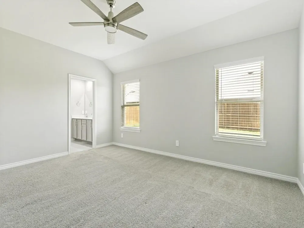 9704 Autumn Leaves Lane Aubrey, TX 76227