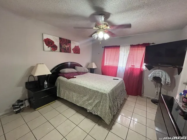 5314 Trading Post San Antonio, TX 78242