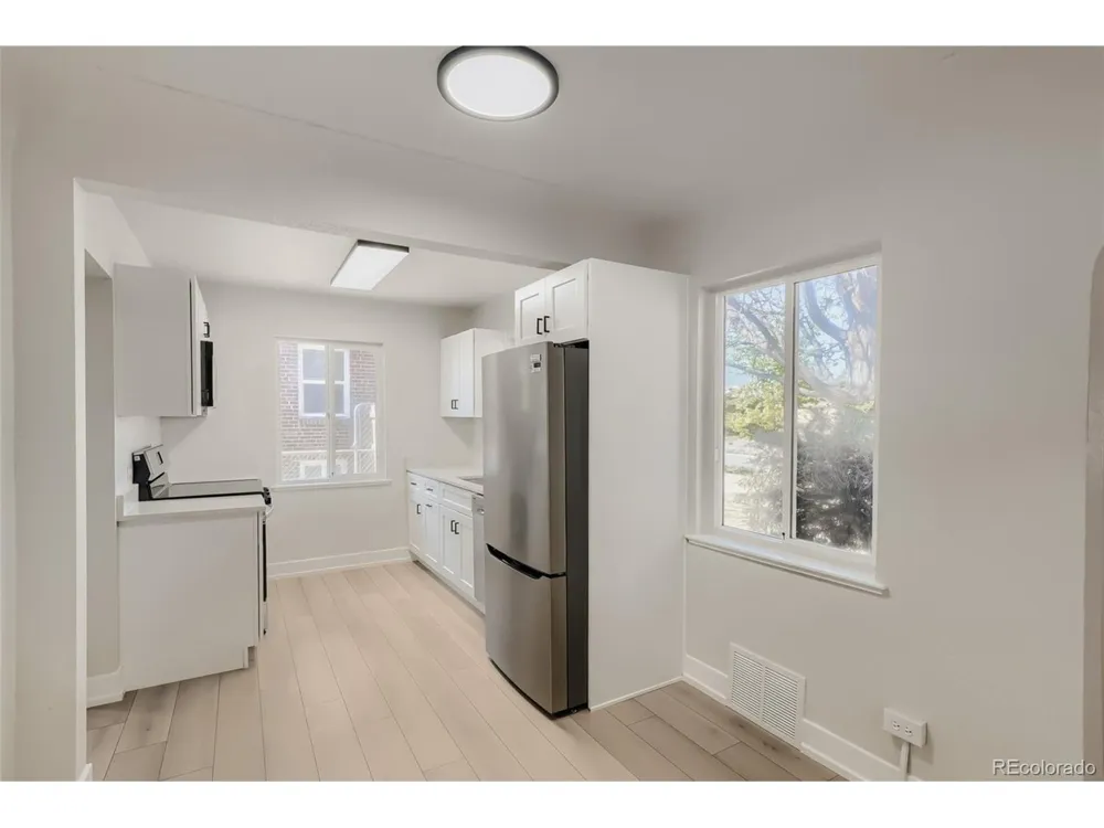 1558 Spruce Street Denver, CO 80220