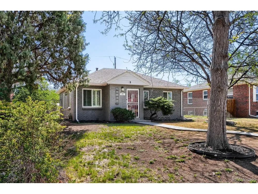 1558 Spruce Street Denver, CO 80220